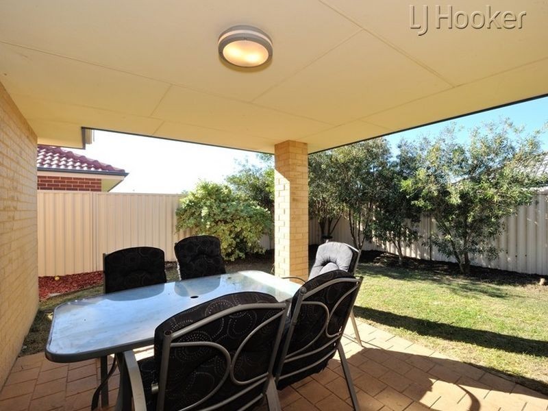 15 Springdale Boulevard, Secret Harbour WA 6173