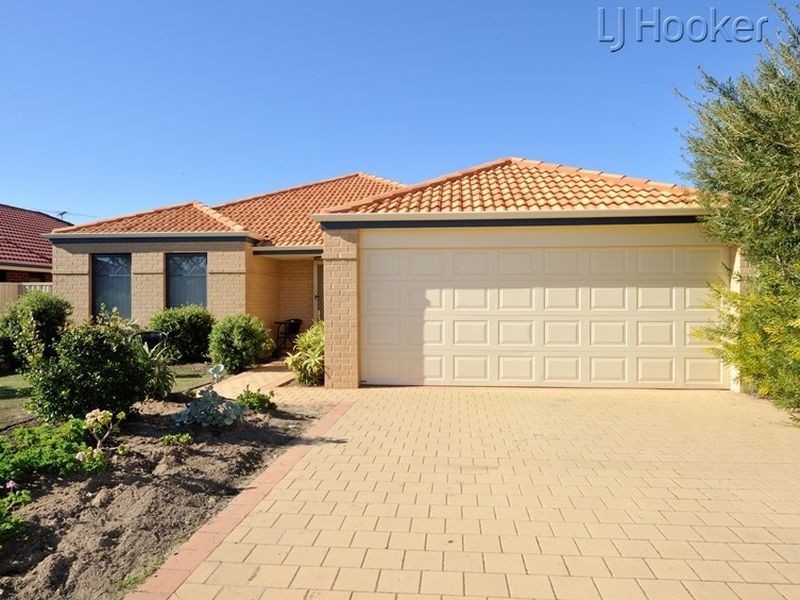15 Springdale Boulevard, Secret Harbour WA 6173