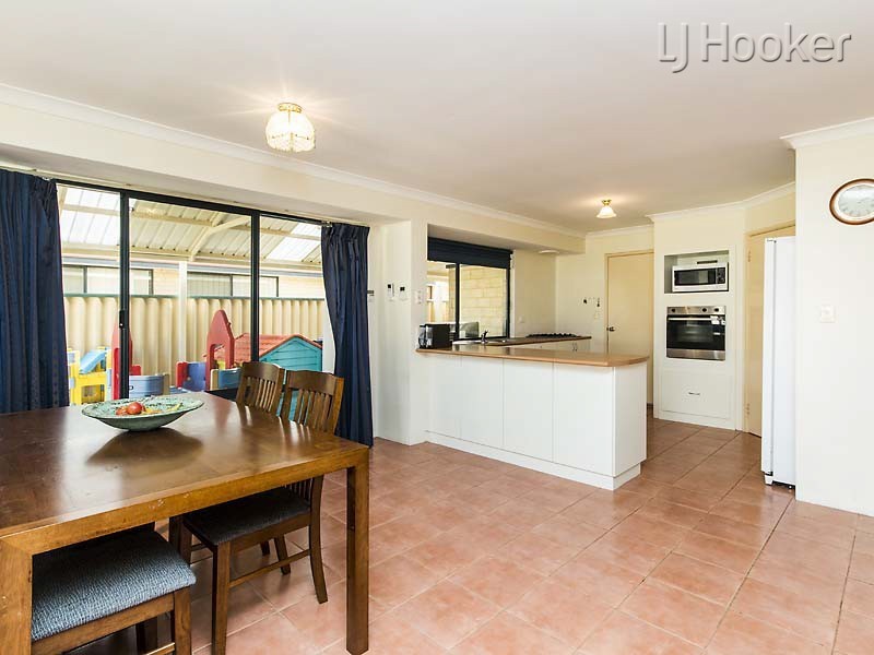 14 Freeling Road, Port Kennedy WA 6172