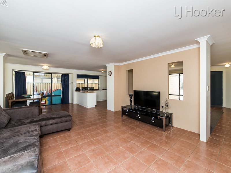 14 Freeling Road, Port Kennedy WA 6172