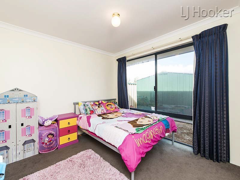 14 Freeling Road, Port Kennedy WA 6172