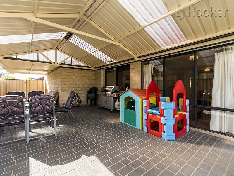 14 Freeling Road, Port Kennedy WA 6172