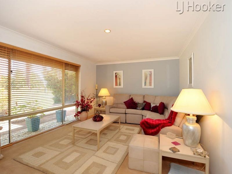 23 The Avenue, Warnbro WA 6169