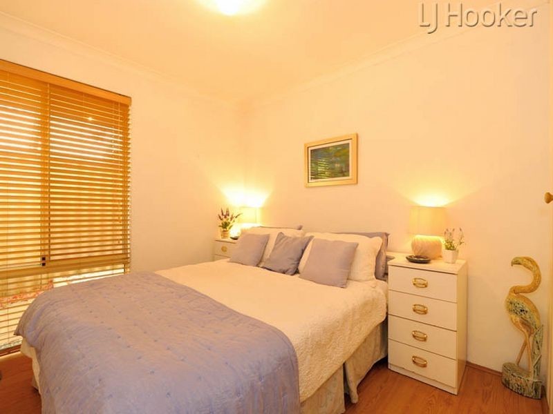 23 The Avenue, Warnbro WA 6169