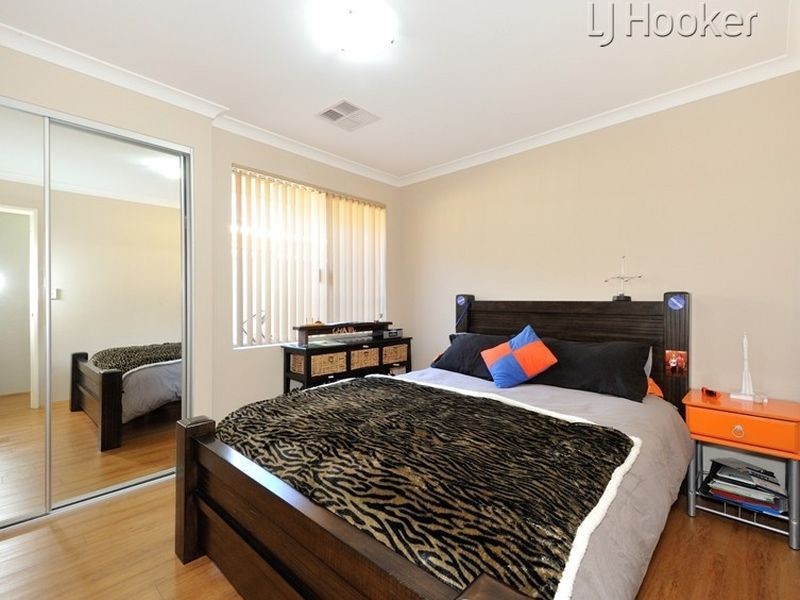 12 Buttermere Approach, Waikiki WA 6169