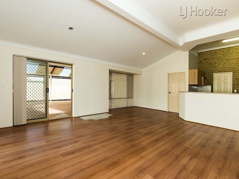 2 Lima Close, Warnbro WA 6169