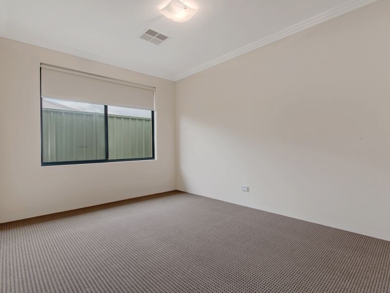 15 Foothills Retreat, Baldivis WA 6171