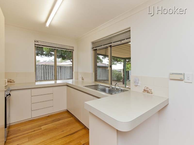 49 Sunningdale Circle, Cooloongup WA 6168