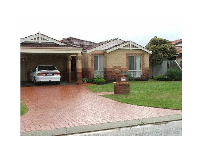 5 Manila Place, Warnbro WA 6169