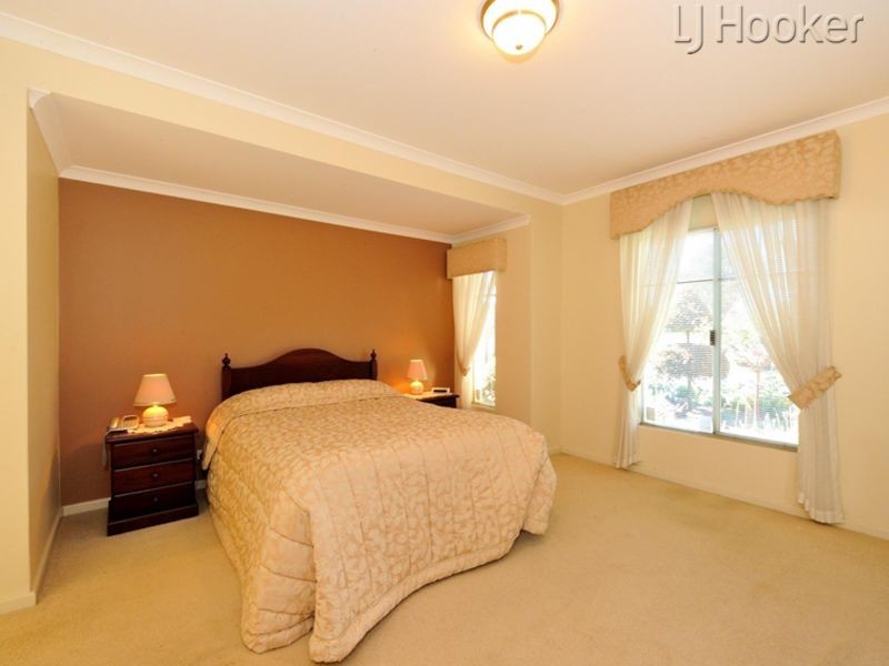 26 Erica Street, Coodanup WA 6210