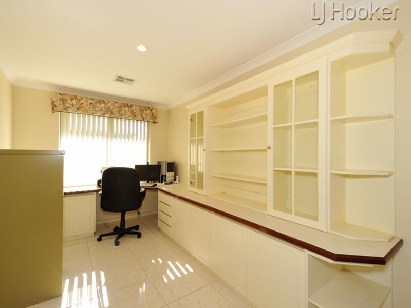 26 Erica Street, Coodanup WA 6210