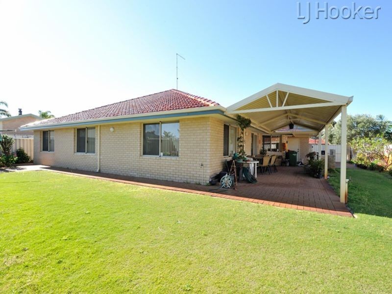 26 Erica Street, Coodanup WA 6210