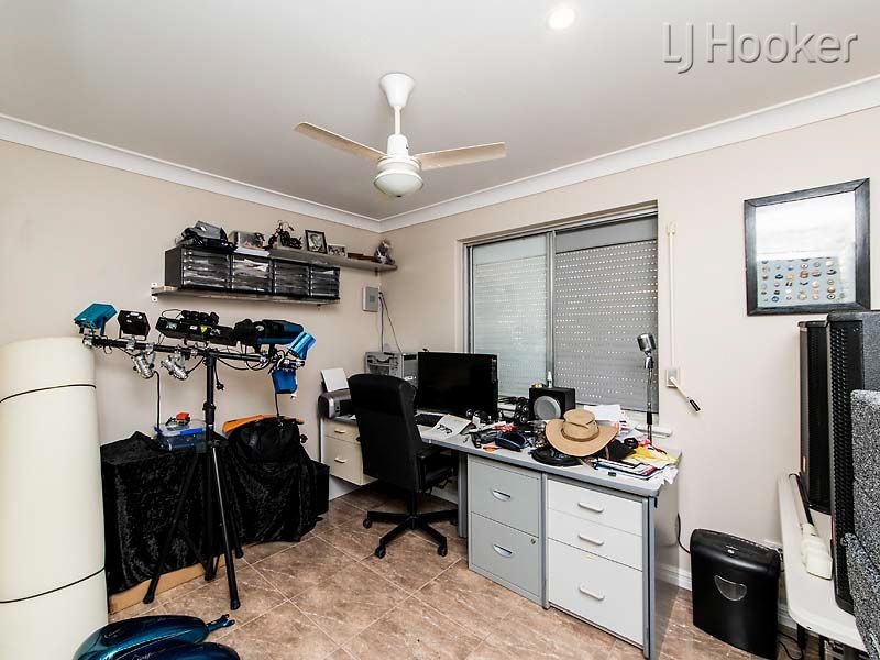 1 Arkwell Avenue, Rockingham WA 6168