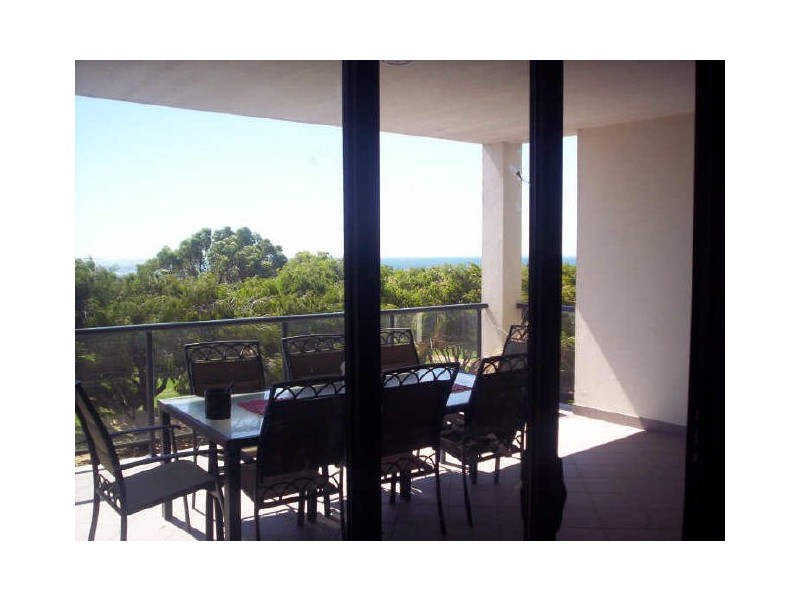 10/43 Rockingham Beach Road, Rockingham WA 6168