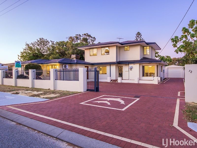 12 Royal Road, Safety Bay WA 6169