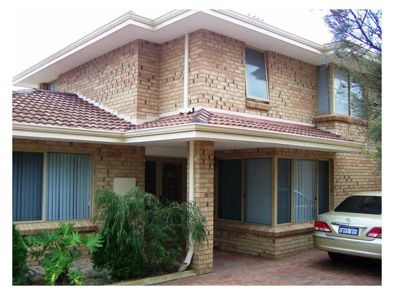 3/94A Kent Street, Rockingham WA 6168