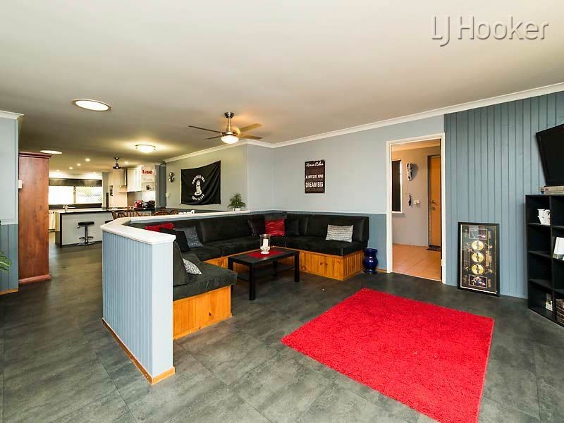 120 Woodbridge Drive, Cooloongup WA 6168