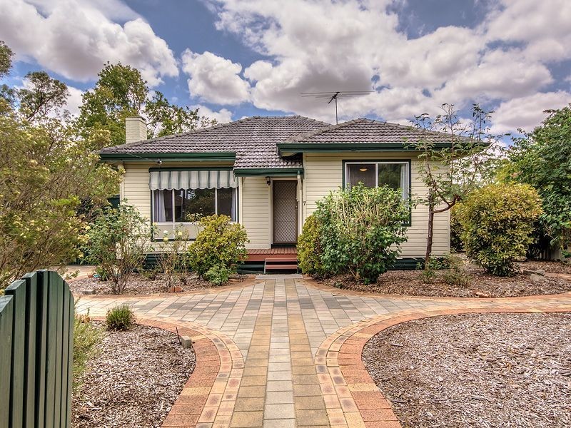 7 Ellis Court, Medina WA 6167