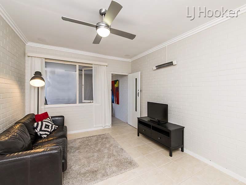 3/8 Houston Street, Rockingham WA 6168