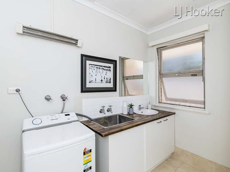 3/8 Houston Street, Rockingham WA 6168