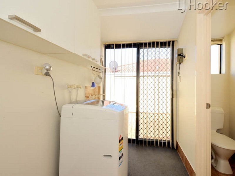 32 Grand Ocean Boulevard, Port Kennedy WA 6172