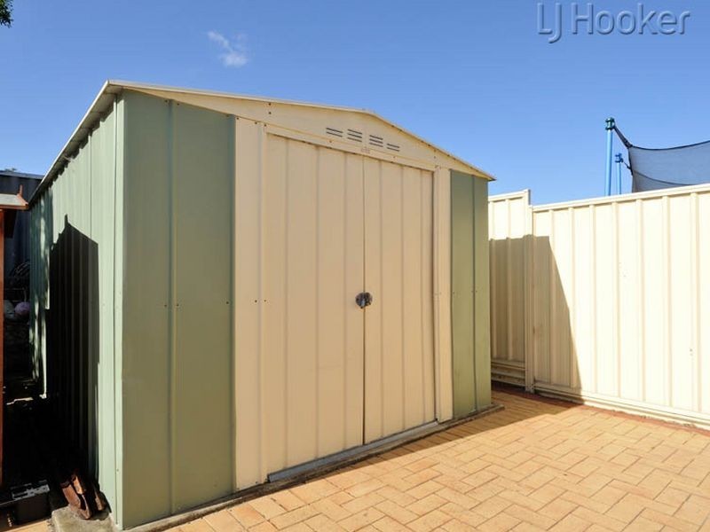 32 Grand Ocean Boulevard, Port Kennedy WA 6172