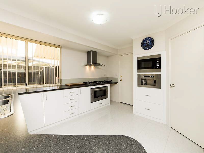 90 La Spezia Drive, Secret Harbour WA 6173