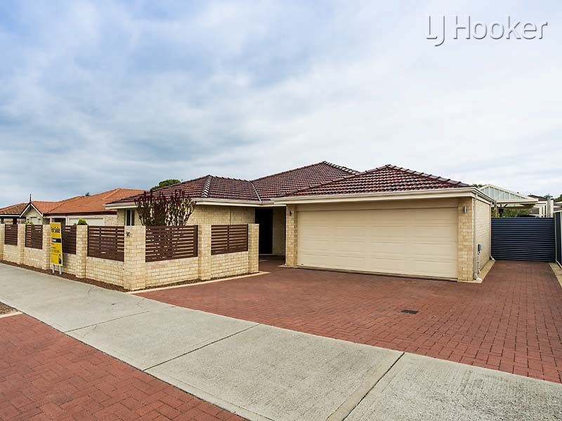 90 La Spezia Drive, Secret Harbour WA 6173