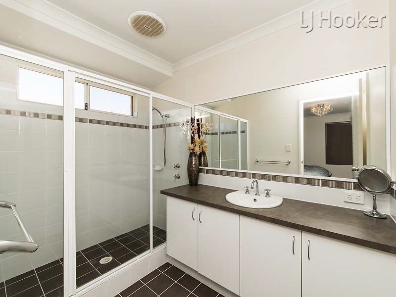 90 La Spezia Drive, Secret Harbour WA 6173