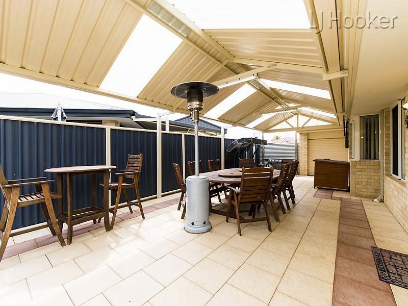 90 La Spezia Drive, Secret Harbour WA 6173