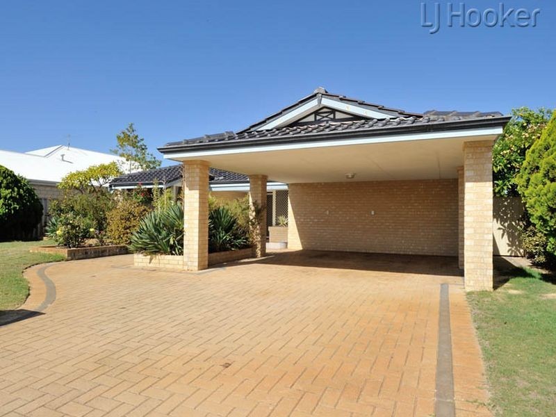 26 Jaywick Close, Safety Bay WA 6169