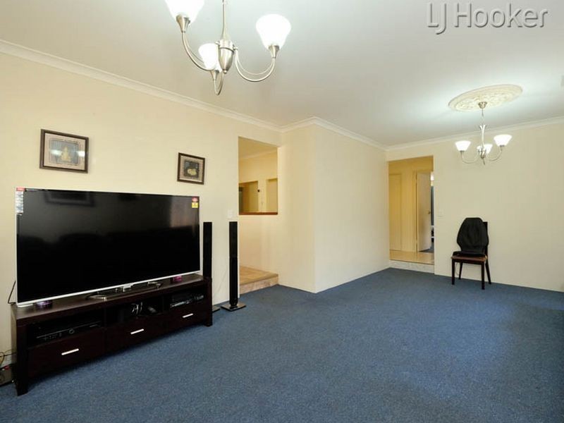 26 Jaywick Close, Safety Bay WA 6169