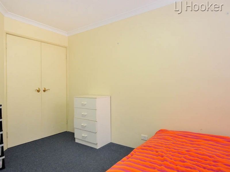 26 Jaywick Close, Safety Bay WA 6169