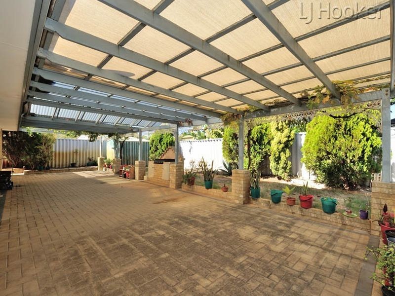 26 Jaywick Close, Safety Bay WA 6169