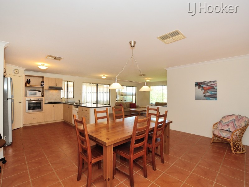 15 Oleander Avenue, Shoalwater WA 6169