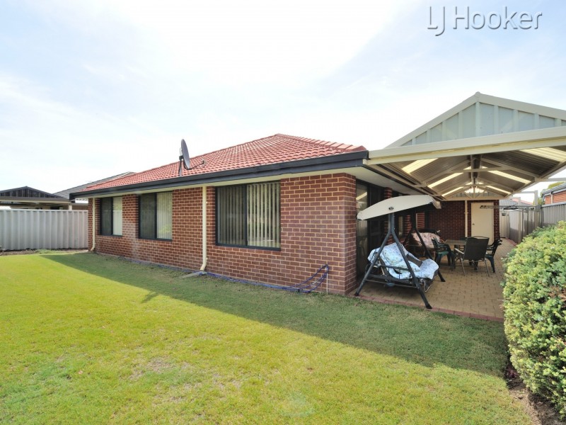 15 Oleander Avenue, Shoalwater WA 6169