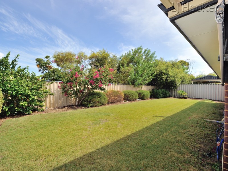 15 Oleander Avenue, Shoalwater WA 6169