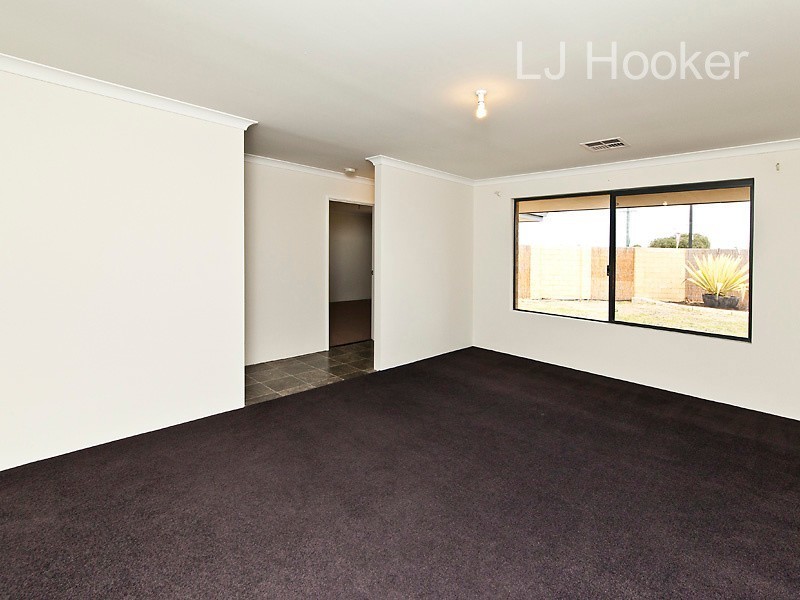 73 Hawker Street, Shoalwater WA 6169