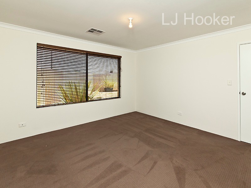73 Hawker Street, Shoalwater WA 6169