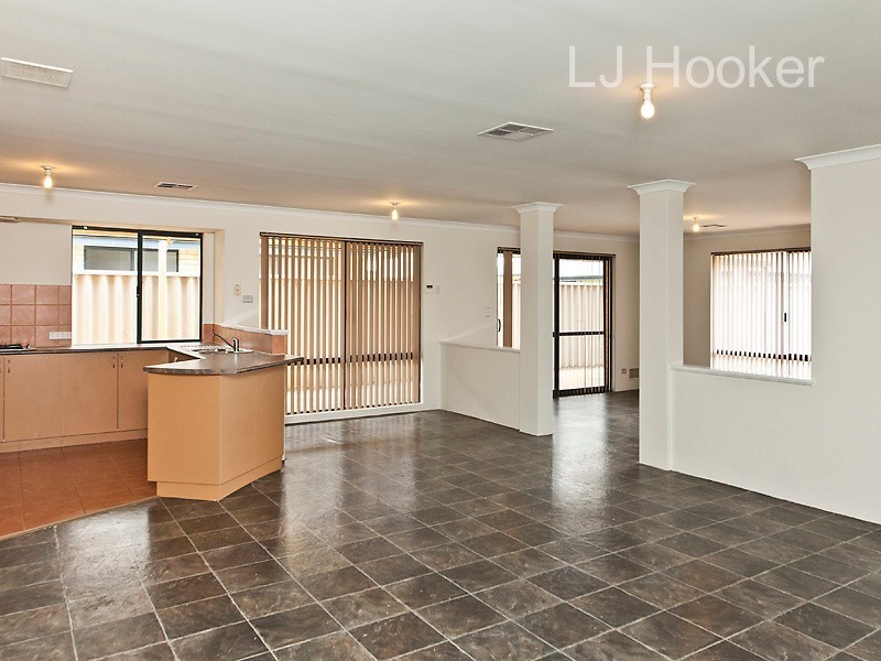 73 Hawker Street, Shoalwater WA 6169