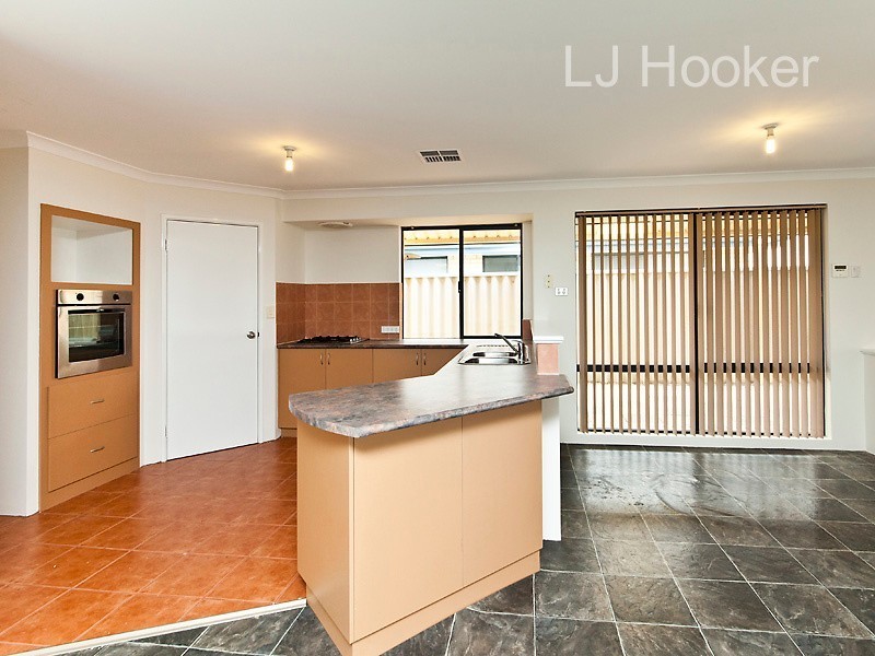 73 Hawker Street, Shoalwater WA 6169