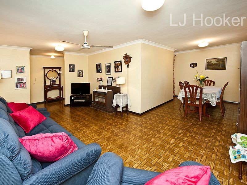 11 Neale Place, Cooloongup WA 6168