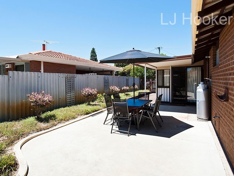 11 Neale Place, Cooloongup WA 6168