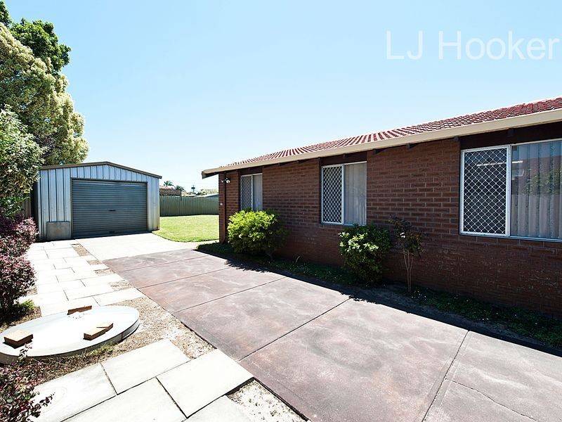 11 Neale Place, Cooloongup WA 6168