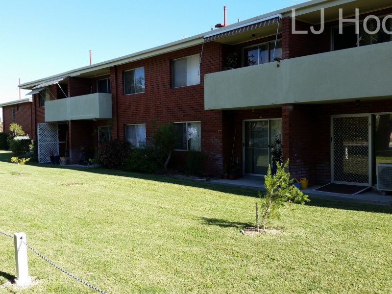7/4 Minchinson Street, Shoalwater WA 6169