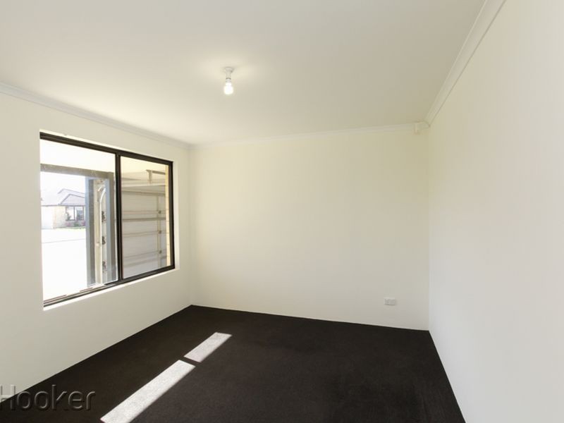 11 Sevilla Terrace, Port Kennedy WA 6172