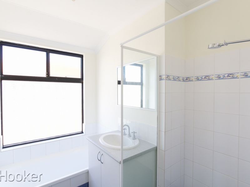 11 Sevilla Terrace, Port Kennedy WA 6172