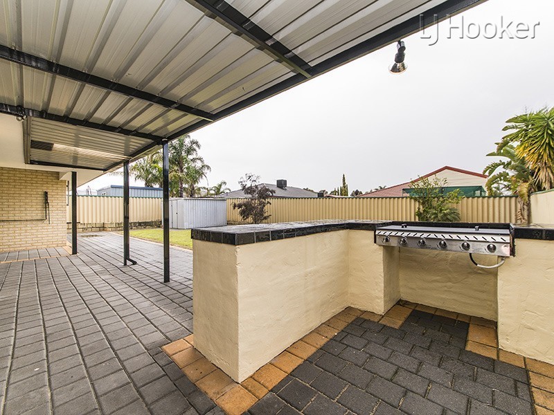 6 Yelka Way, Bertram WA 6167