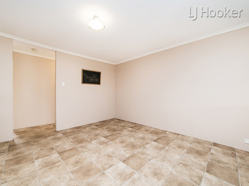 6 Yelka Way, Bertram WA 6167