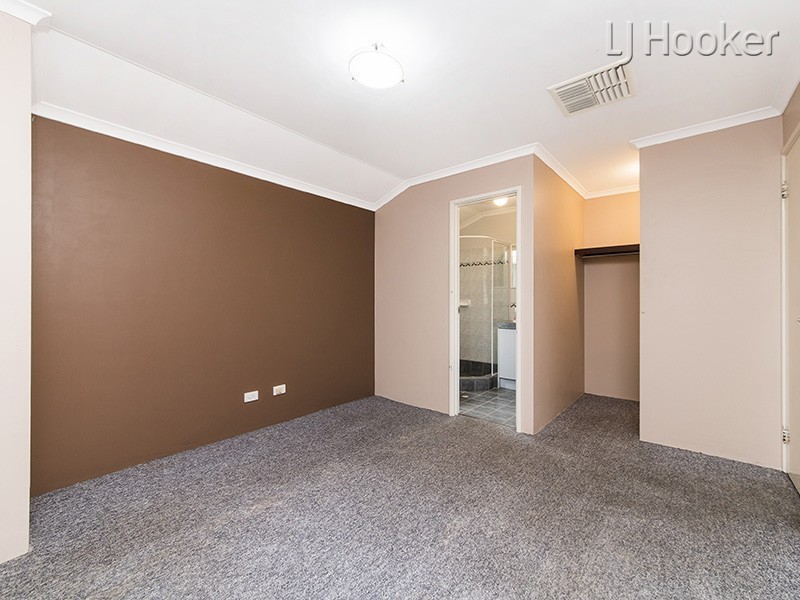 6 Yelka Way, Bertram WA 6167